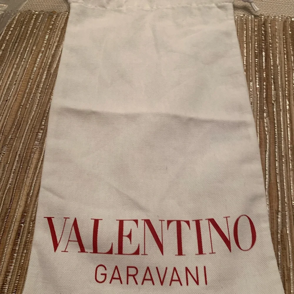 Preowned valentino Garavani dust bag 13 inches x 8 inches slim‎